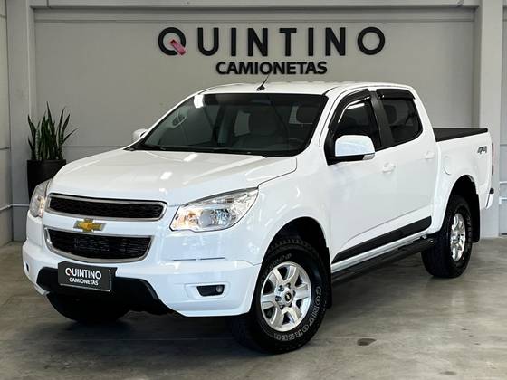 CHEVROLET S10 2.8 LT 4X4 CD 16V TURBO DIESEL 4P MANUAL CHEVROLET S10 2.8 LT 4X4 CD 16V TURBO DIESEL 4P MANUAL